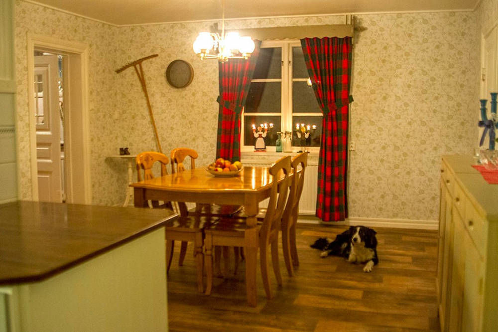 Hallebergs Bed&Breakfast Skara Exterior photo